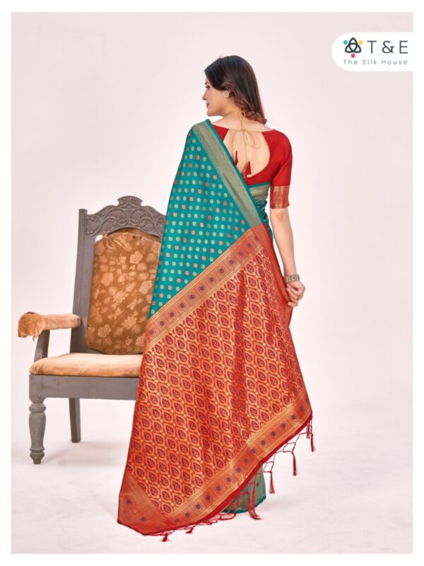 Aagman designer silk saree - Image 3