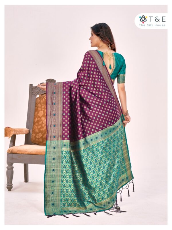 Aagman designer silk saree - Image 4