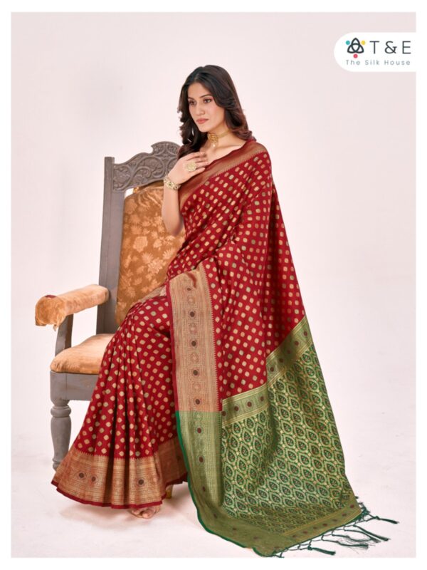 Aagman designer silk saree - Image 3