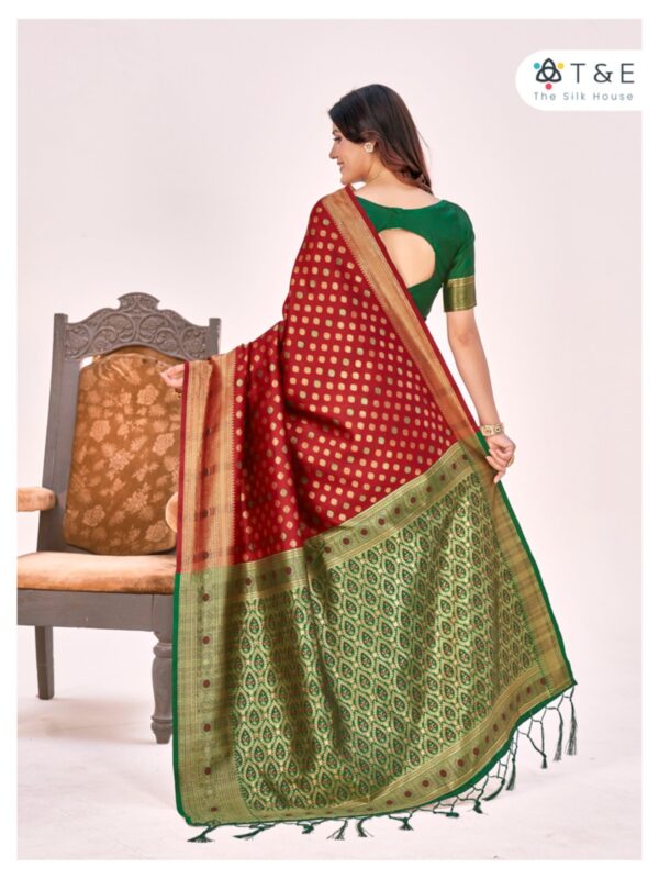 Aagman designer silk saree - Image 4